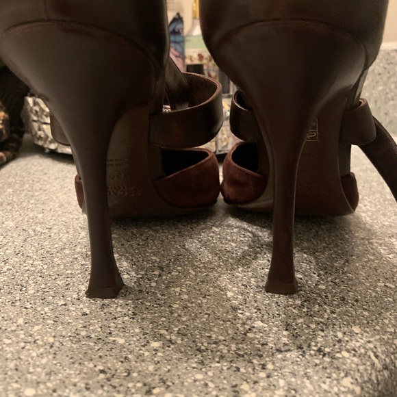 Stylish suede and leather heel - Picture 4 of 7